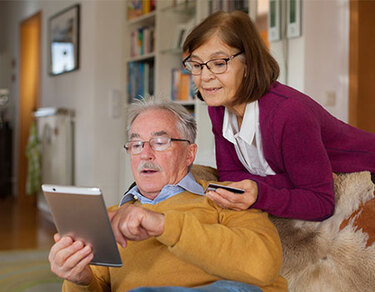 Digital Money for Seniors - A guide on adjusting to the digital future of banking